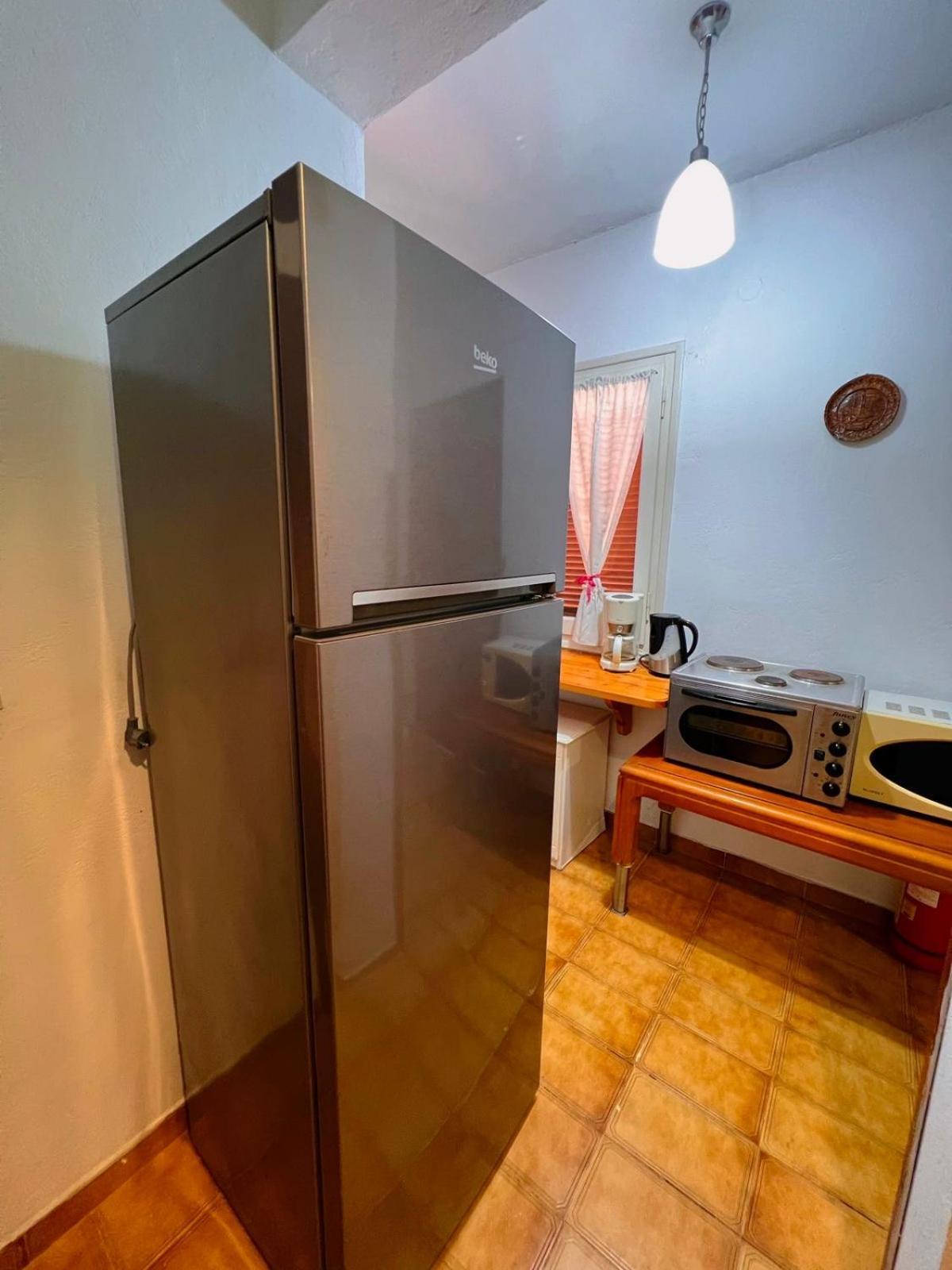Stefanos Apartments By Sv Alians Агиос Гордиос Екстериор снимка