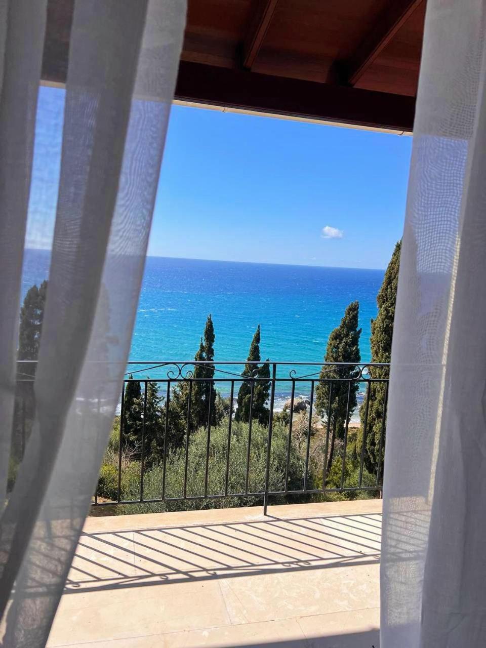Stefanos Apartments By Sv Alians Агиос Гордиос Екстериор снимка